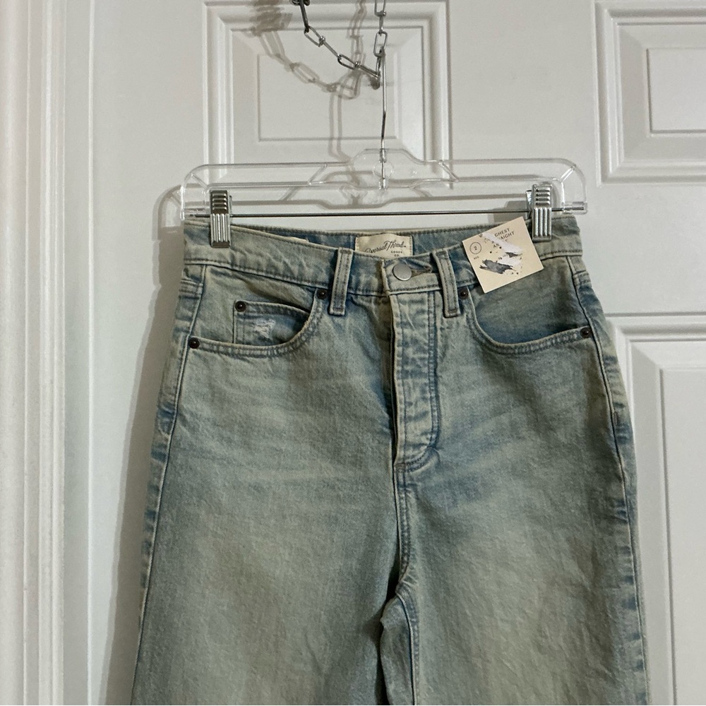Universal Thread Light Blue Ankle Jeans Size 2R - Picture 2 of 8